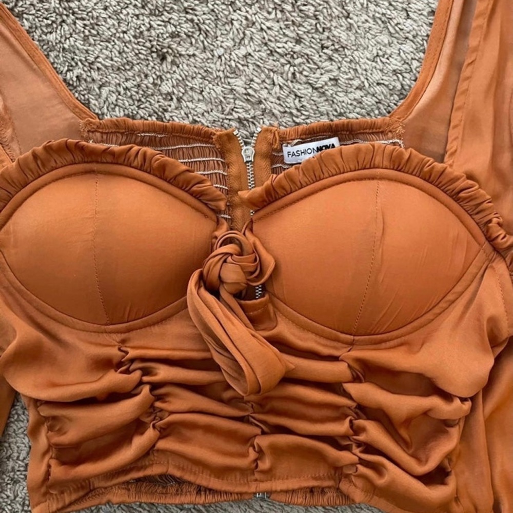 FN Top - Picture 2 of 3